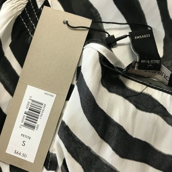 NWT Banana Republic Womens Black Sleeveless Split Neck Zebra Print Blouse SP - Picture 9 of 9